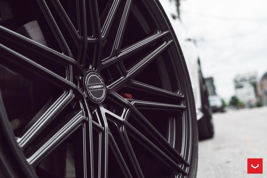 Колеса Audi SQ5 by ABT on Vossen Wheels (CV10) 2019 года  (фото 5 из 14)
